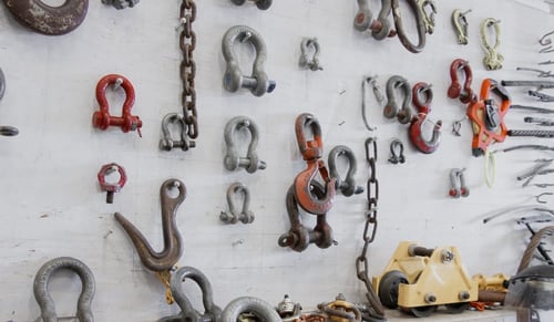 Featured image for the blog post - Different Types of Rigging Hardware and Their Uses